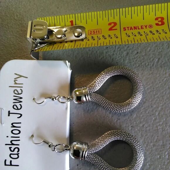 Jewelry-silver-necklace/earring set  - Picture 7 of 7